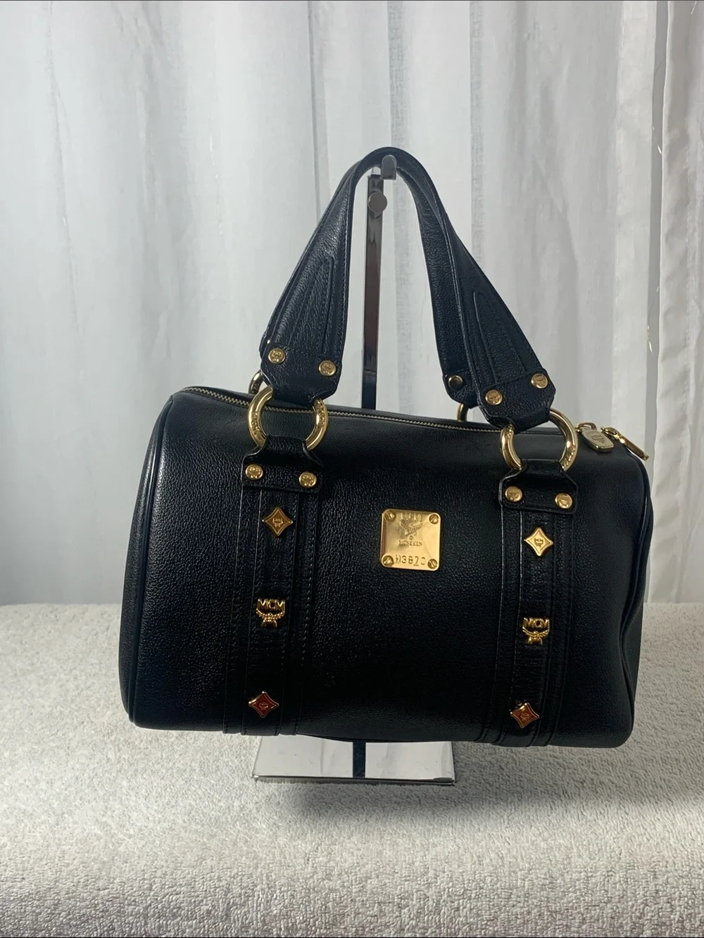MCM structured black
